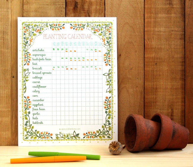 A set of beautiful and free printable planting calendar that you can customize 
