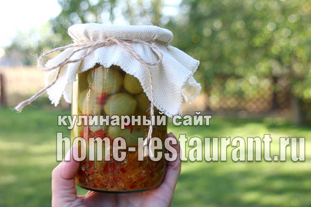 Салат из зеленых помидоров с луком и болгарским перцем фото