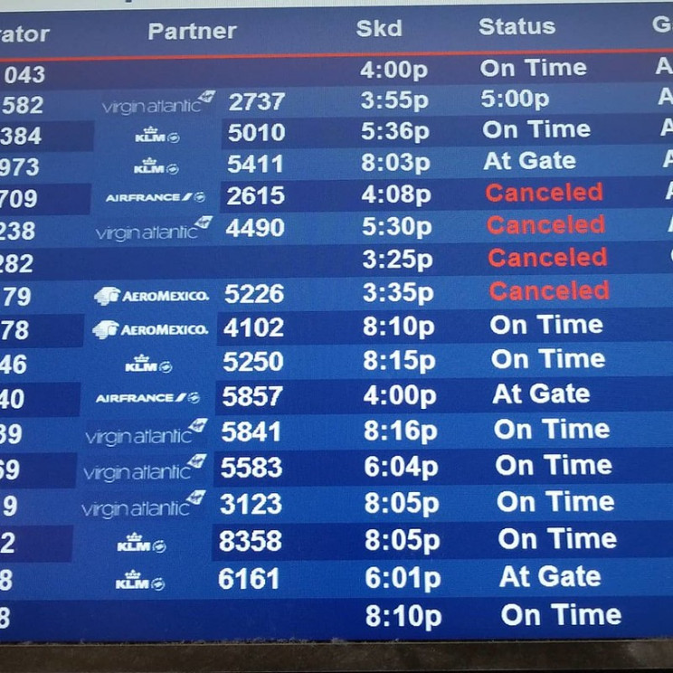 coronavirus flights cancelled