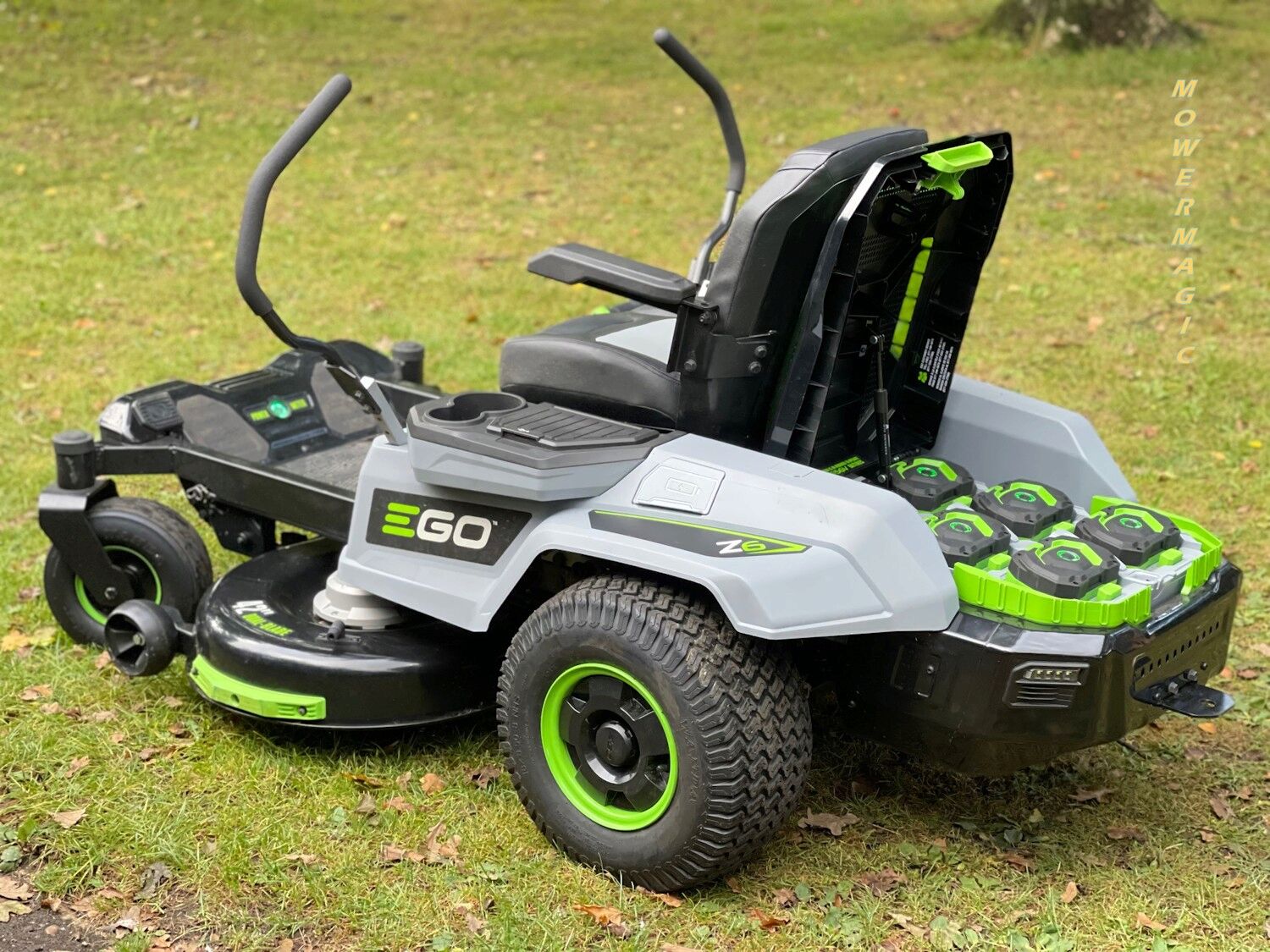 EGO ZT4200E-L Zero-Turn Cordless Ride-On Mower 56v / 106cm 40Ah from Mower Magic