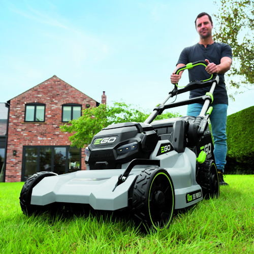 EGO Premium Self Propelled Cordless Lawnmower Kit 47cm / 5Ah LM1903E-SP Gardeners World Best Buy