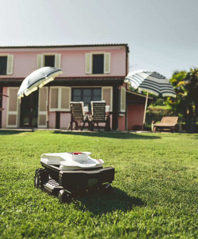 Ambrogio Twenty Elite S+ Robotic Lawnmower - up to 1300m2 (4G)