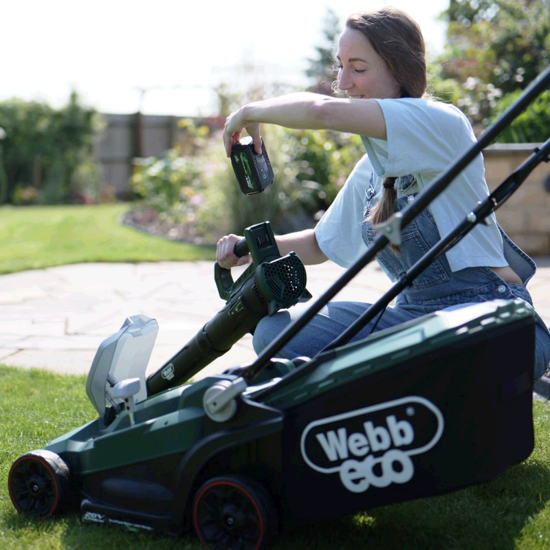 Webb Cordless Rotary Lawnmower 20v / 33cm (Tool Only)