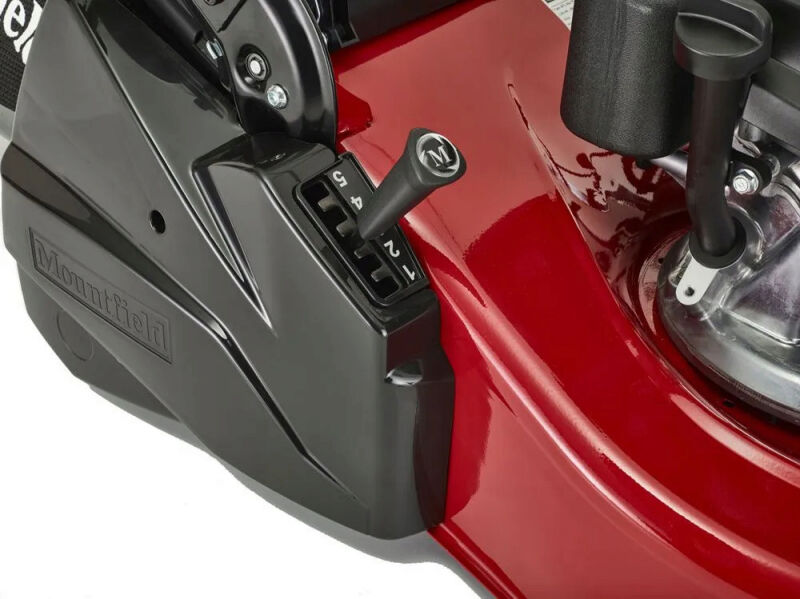 Mountfield S461R PD Self-Propelled Rear Roller Lawnmower 46cm + Free Cover from Mower Magic