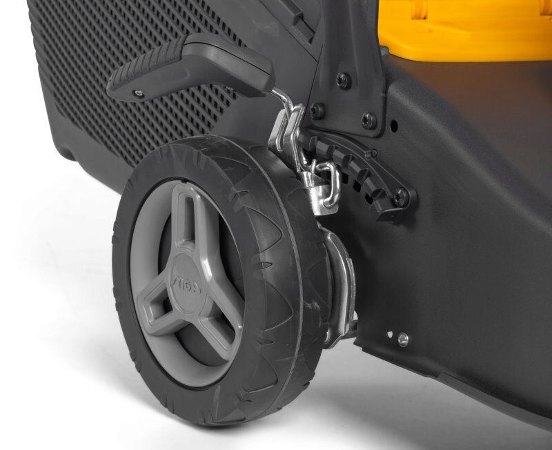Stiga Collector 43 Petrol Lawnmower 41cm / 123cc