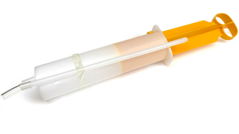Universal Oil Removal Syringe Pump