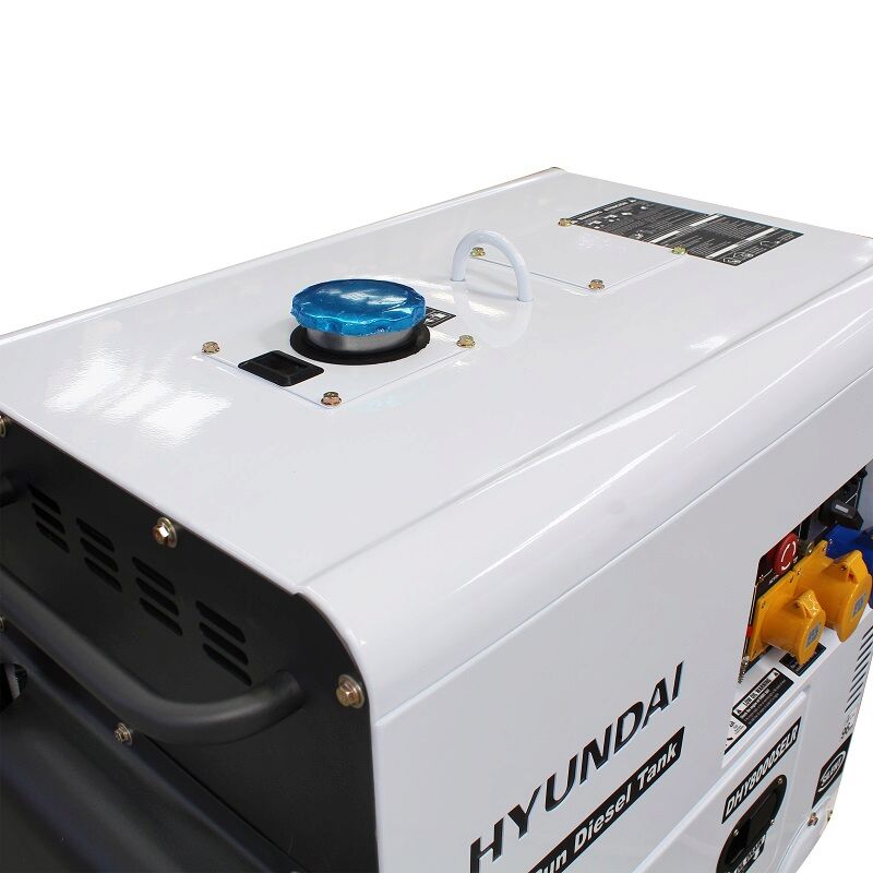 DHY6000SE Hyundai Silenced Standby Single Phase Diesel Generator  5.2kW / 6.5kVA