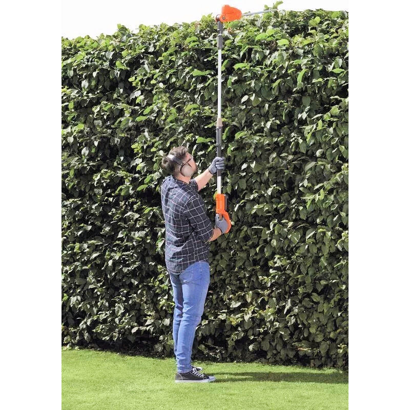 Flymo SabreCut XT Cordless Long Reach Hedge Trimmer KIT 20v / 42cm