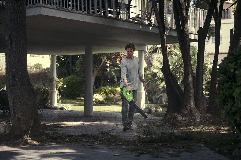 Greenworks Cordless Axial Leaf Blower  40V  (Tool Only) 