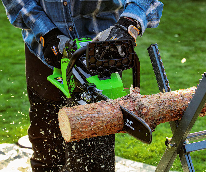 Greenworks 40v Brushless Chainsaw (Tool Only)    GD40CS15