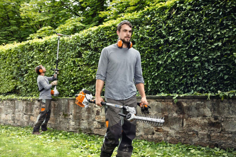 STIHL HL94CE Long Reach H/trimmer 24.1cc 1.2hp 2 Mix