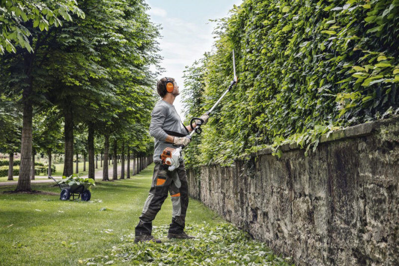 STIHL HL94CE Long Reach H/trimmer 24.1cc 1.2hp 2 Mix