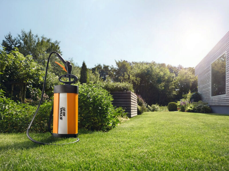 STIHL Manual Sprayer 5ltr 1.8kg Hollow Cone & Jet Nozzle