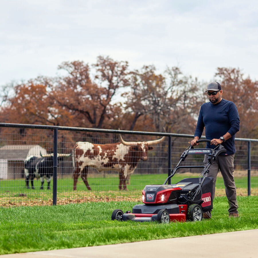 Toro eTimeMaster 76cm Battery Mower Kit - 2x 10.0Ah Batteries/Chargers Included