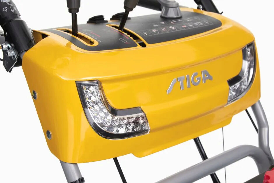 Stiga ST 6272 P TRAC Two-Stage Tracked Snow Thrower 72cm