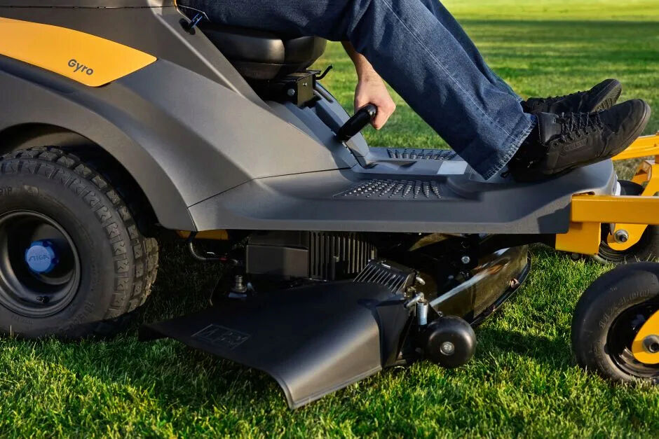 EX-DISPLAY Stiga Gyro 700e Cordless Zero-Turn Ride-On Mower 108cm / 56v / 64Ah SD700e from Mower Magic
