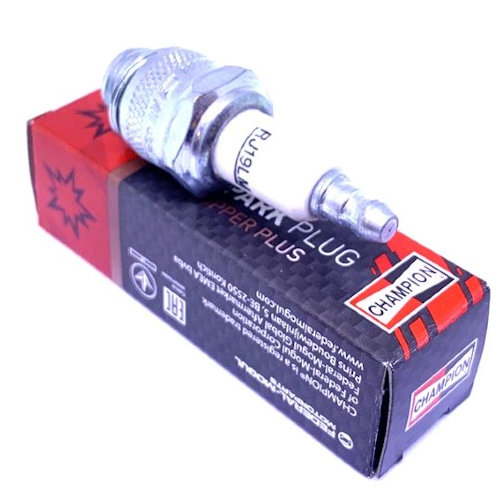 Champion Spark Plug RJ19LM / QJ19LM 